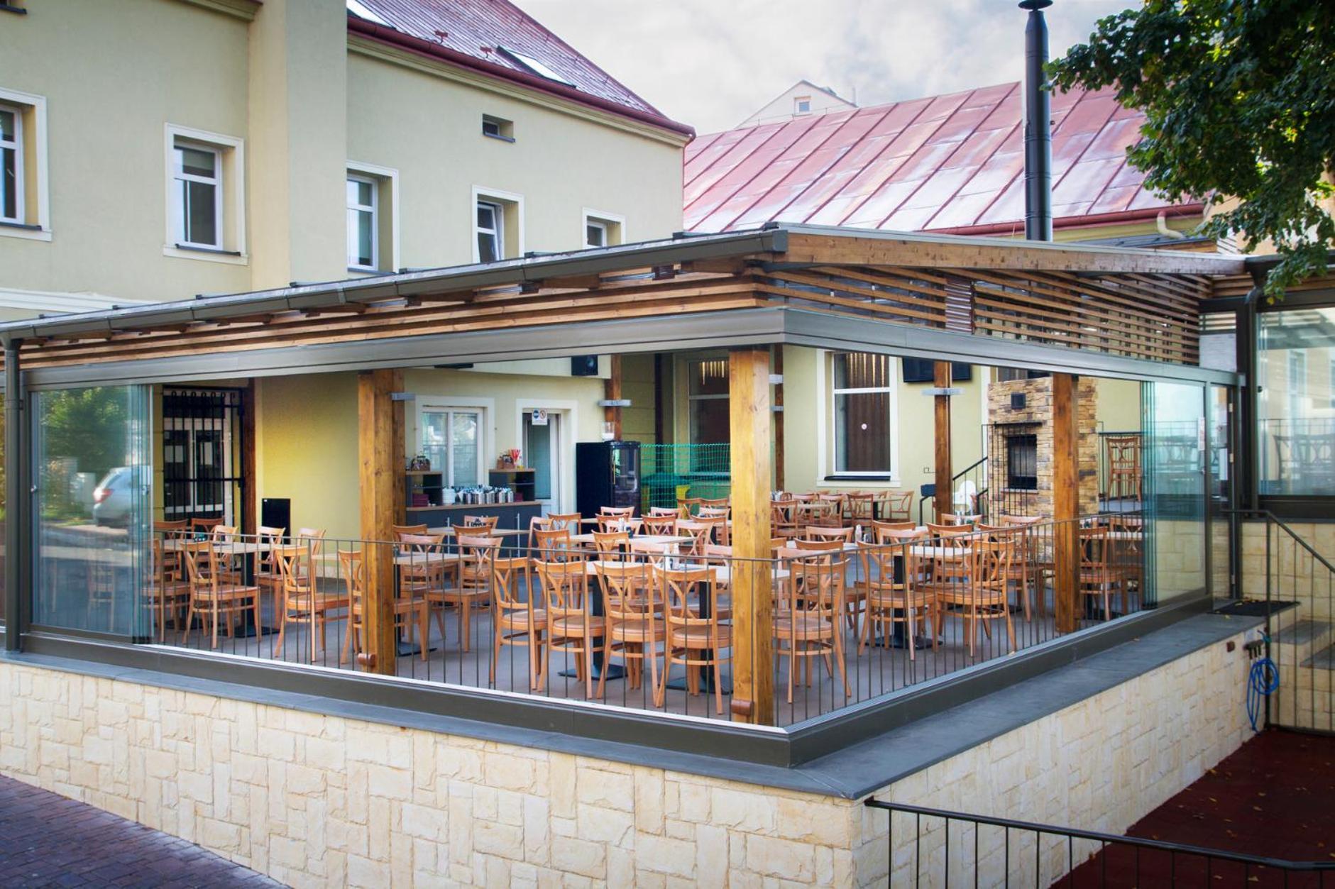 Wellness Hotel Kocanda Дечин Экстерьер фото