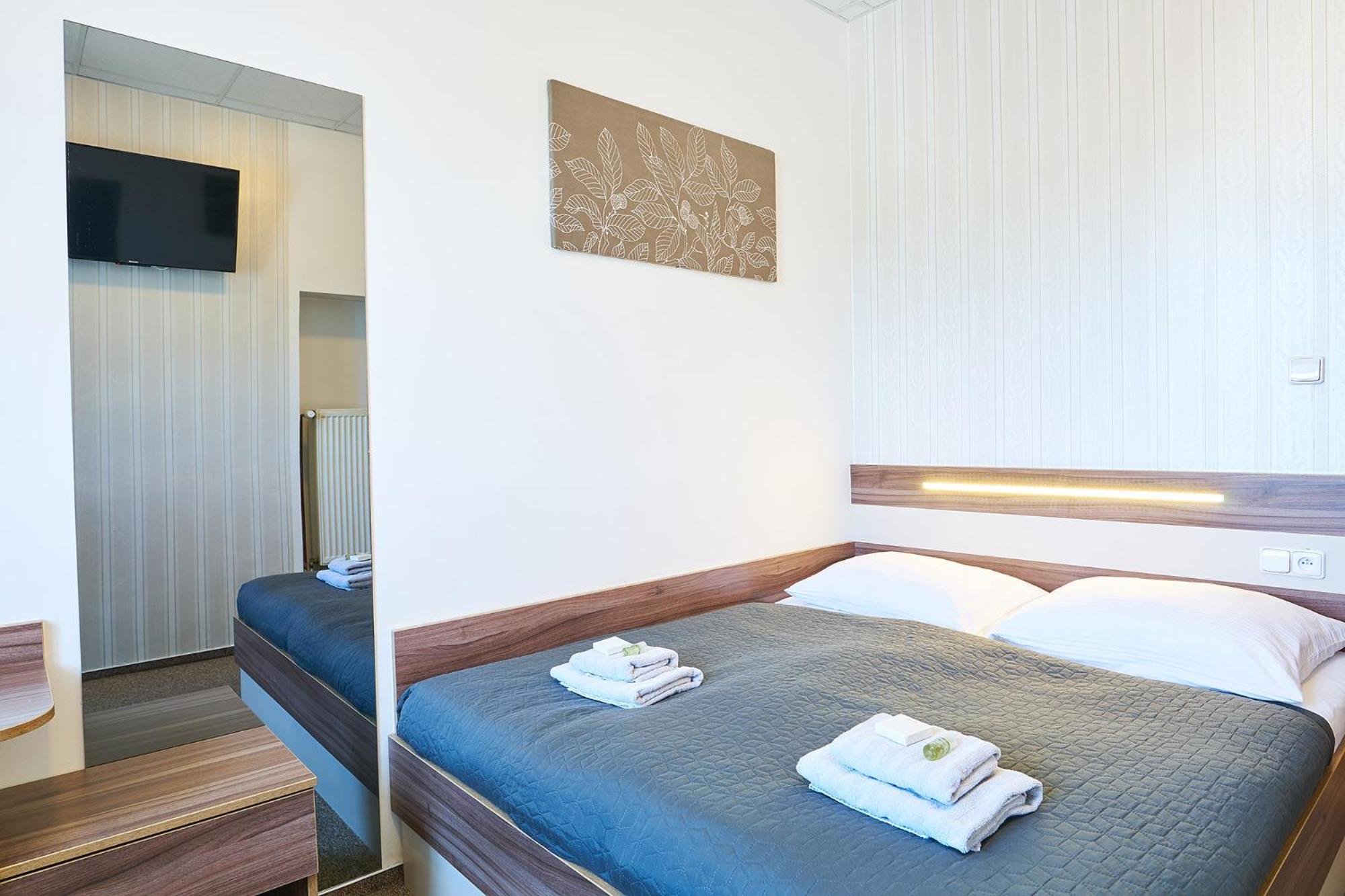 Wellness Hotel Kocanda Дечин Экстерьер фото