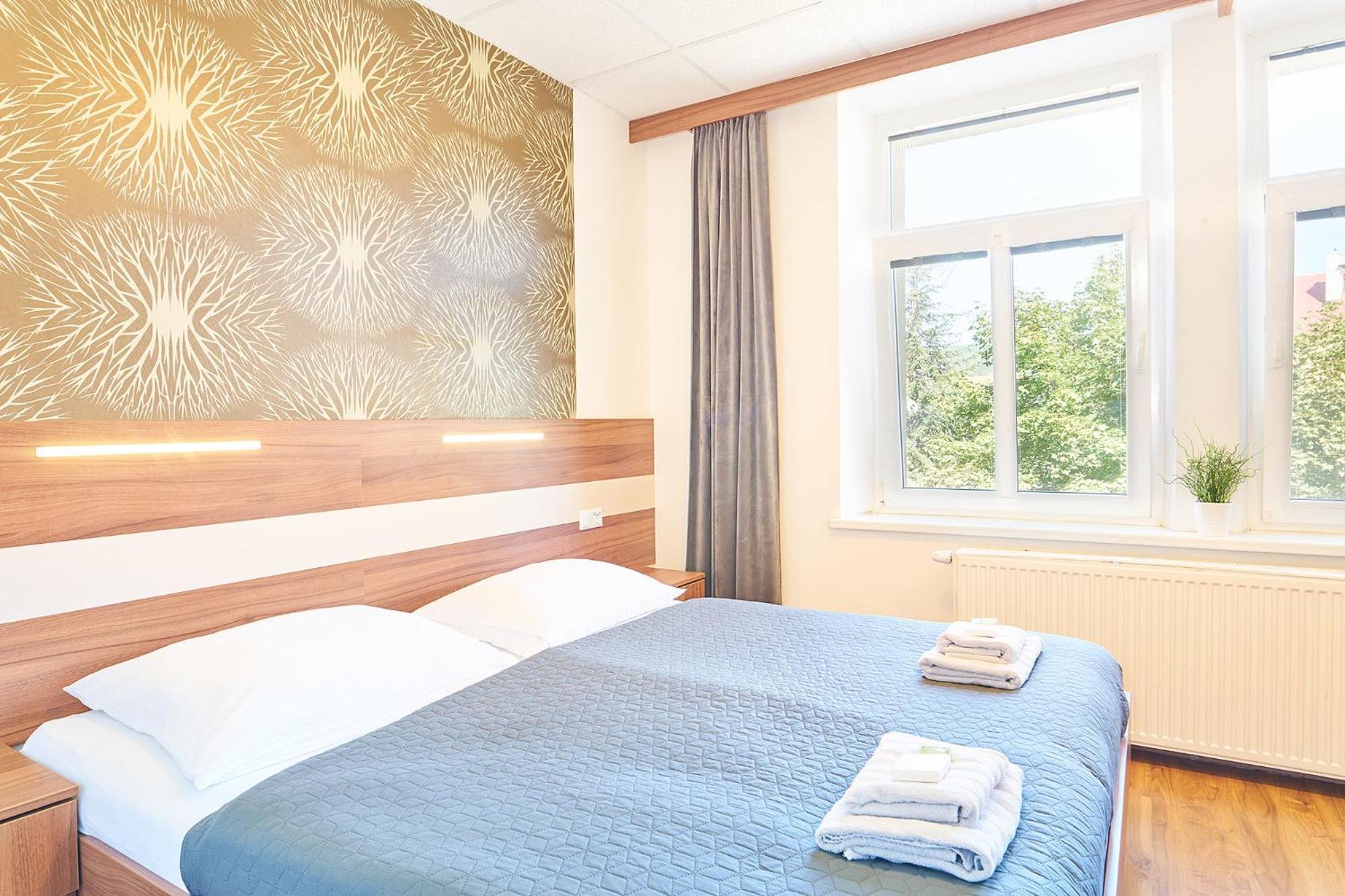 Wellness Hotel Kocanda Дечин Экстерьер фото
